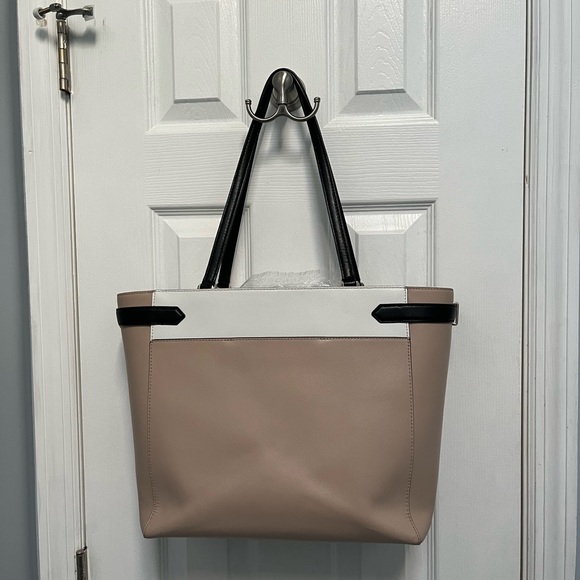 Kate Spade New York laptop Staci colorblock tote bag saffiano leather Beige Blk - Picture 8 of 17